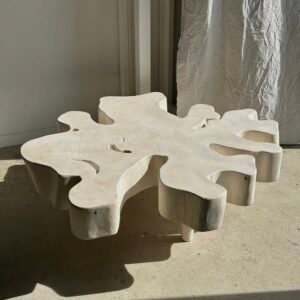 table basse en manguier blanchi pièce unique artisanale