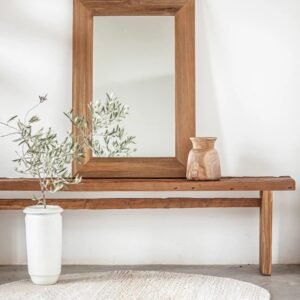 Miroir artisanal en bois de teck recyclé, finition naturelle et érodée