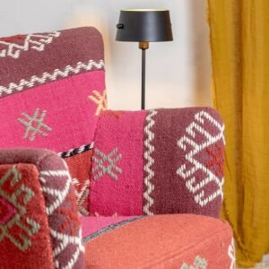 Fauteuil Artisanal en kilim brodé — 68 x 70 x 77,5 cm – Image 5